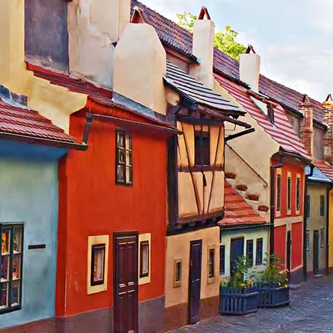 Callejón de Oro - Qué ver en Praga - Guía de viaje Praga - Buendía Tours