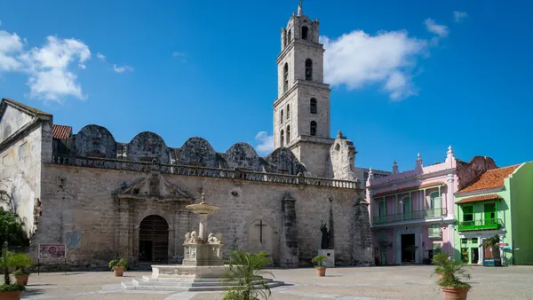 plaza-san-francisco-asis-havana.jpg