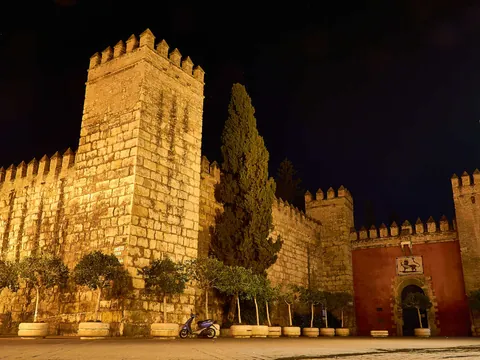 visita Sevilla noche Ruta Nocturna Santa Cruz