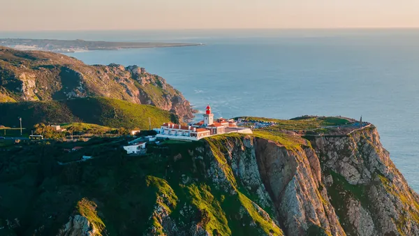 Excursiones en Portugal para descubrir castillos, costa, vino y algunas de las mejores escapadas del viaje