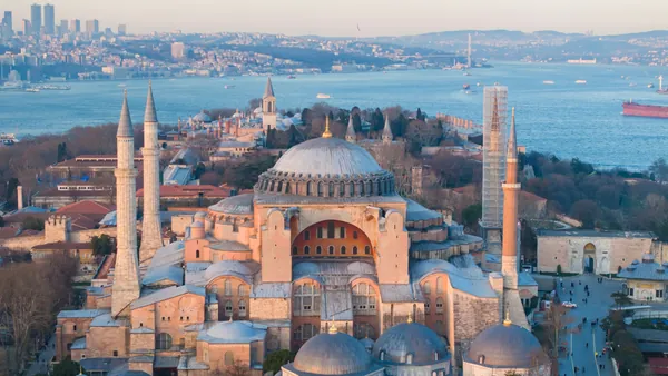 Vista aérea de Santa Sofía en Estambul, Turquía