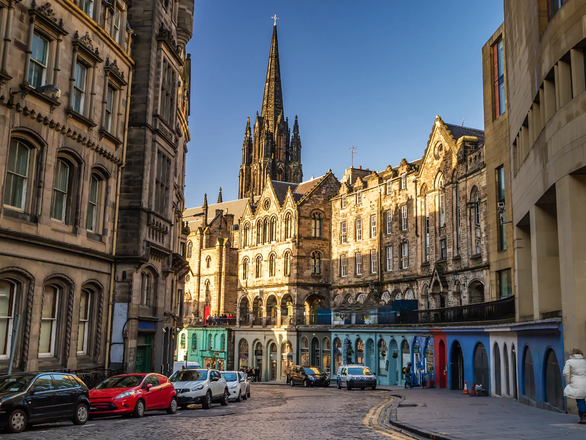 Vista de la Royal Mile - Royal Mile - Barrios de Edimburgo - Qué ver en Edimburgo - Guía de Viajes Edimburgo - Buendía Tours