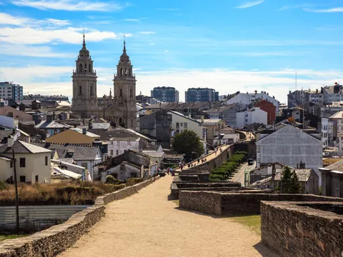 visita guiada Lugo Muralla Catedral Galicia