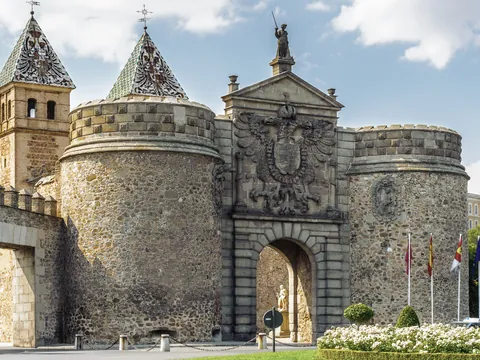 Ruta Templaria Toledo visita guiada Templarios Orden Temple Puerta Bisagra Castilla Mancha