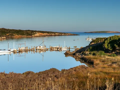 Panorámica del puerto romano de Sanitja