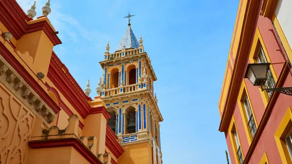 Barrio Triana free tour por el Barrio de Triana visitas guiadas y excursiones en Sevilla