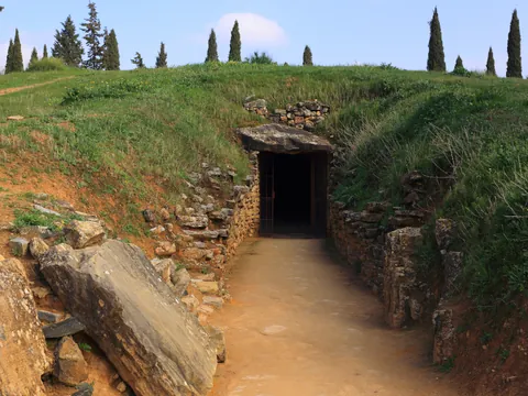 Tholos excursión Antequera y el Torcal desde Granada