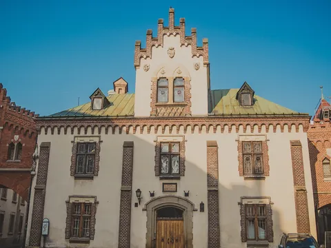 Fachada del Museo de la Ciudad de Cracovia en el barrio de Kazimierz.