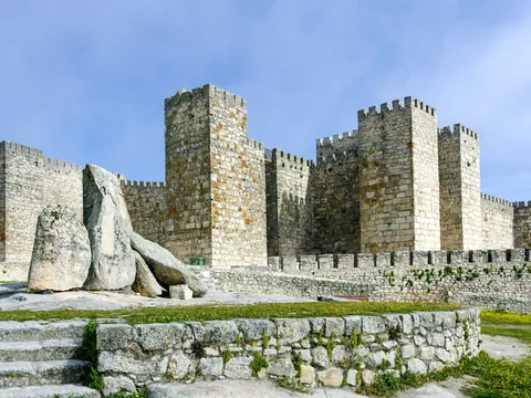 Castillo free tour Trujillo