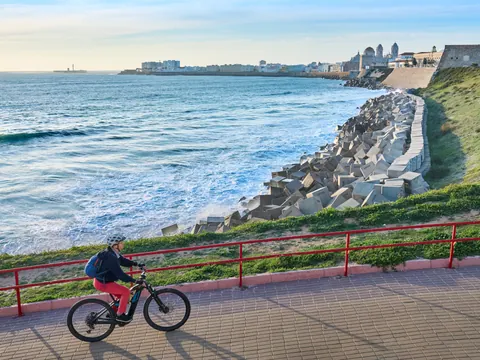 alquiler-bicicleta-cadiz.jpg