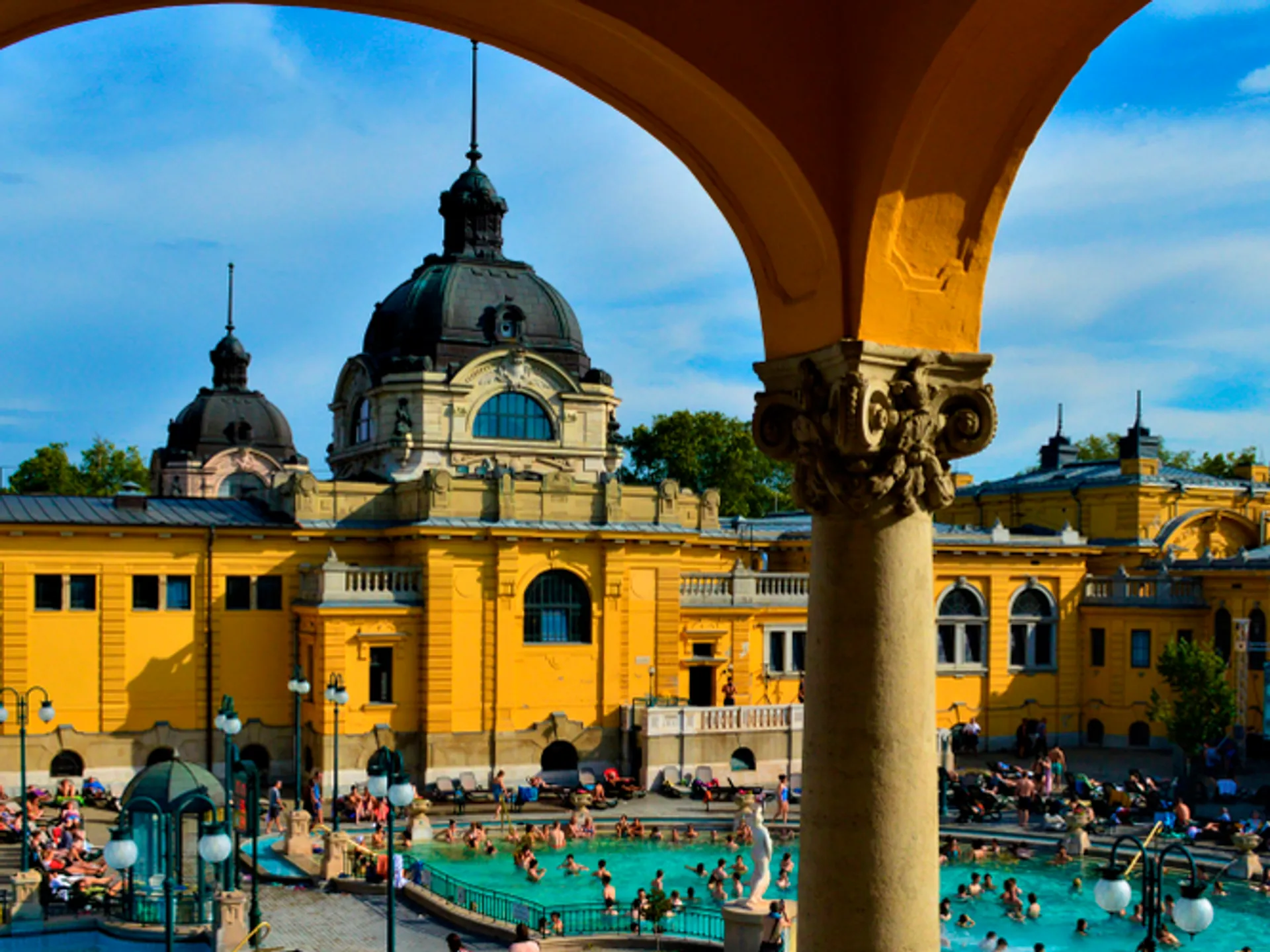 Balneario Szechenyi, Buendía Tours
