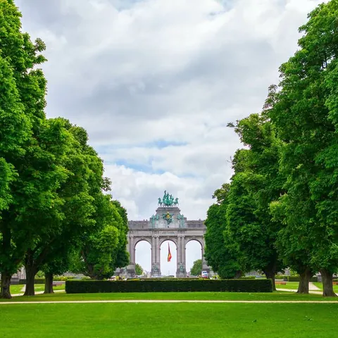 Vista del Arco del Parque del Cincuentenario
