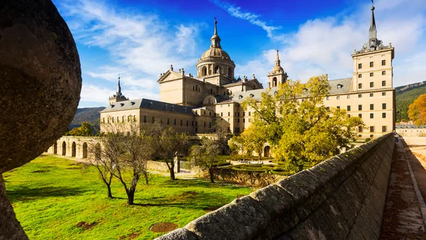 Jardines San Lorenzo del Escorial visita guiada Monasterio San Lorenzo del Escorial visitas guiadas y excursiones en Madrid