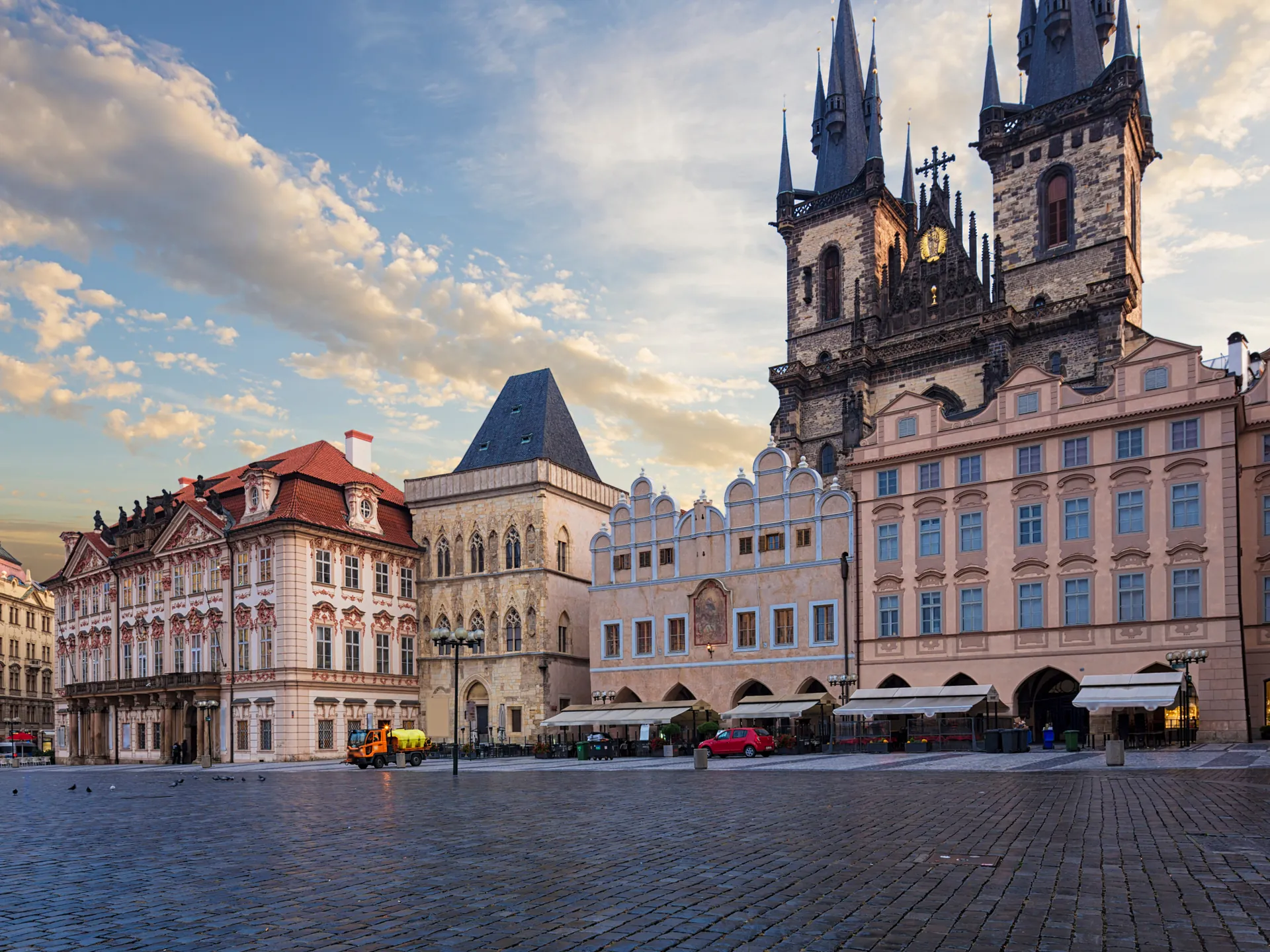 Plaza de la Ciudad Vieja - Qué ver en Praga - Guía de viaje de Praga - Buendía Tours