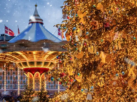 Tour navideño por Copenhague con entrada al Tivoli