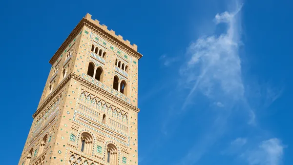 visita guiada Teruel Monumental visita en español Torres Aragon