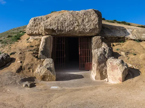 Dolmenes Antequera tour Antequera Monumental visitas guiadas y excursiones en Antequera