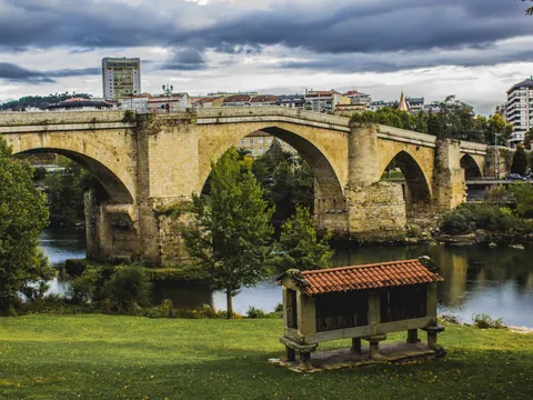 Puente romano Ourense