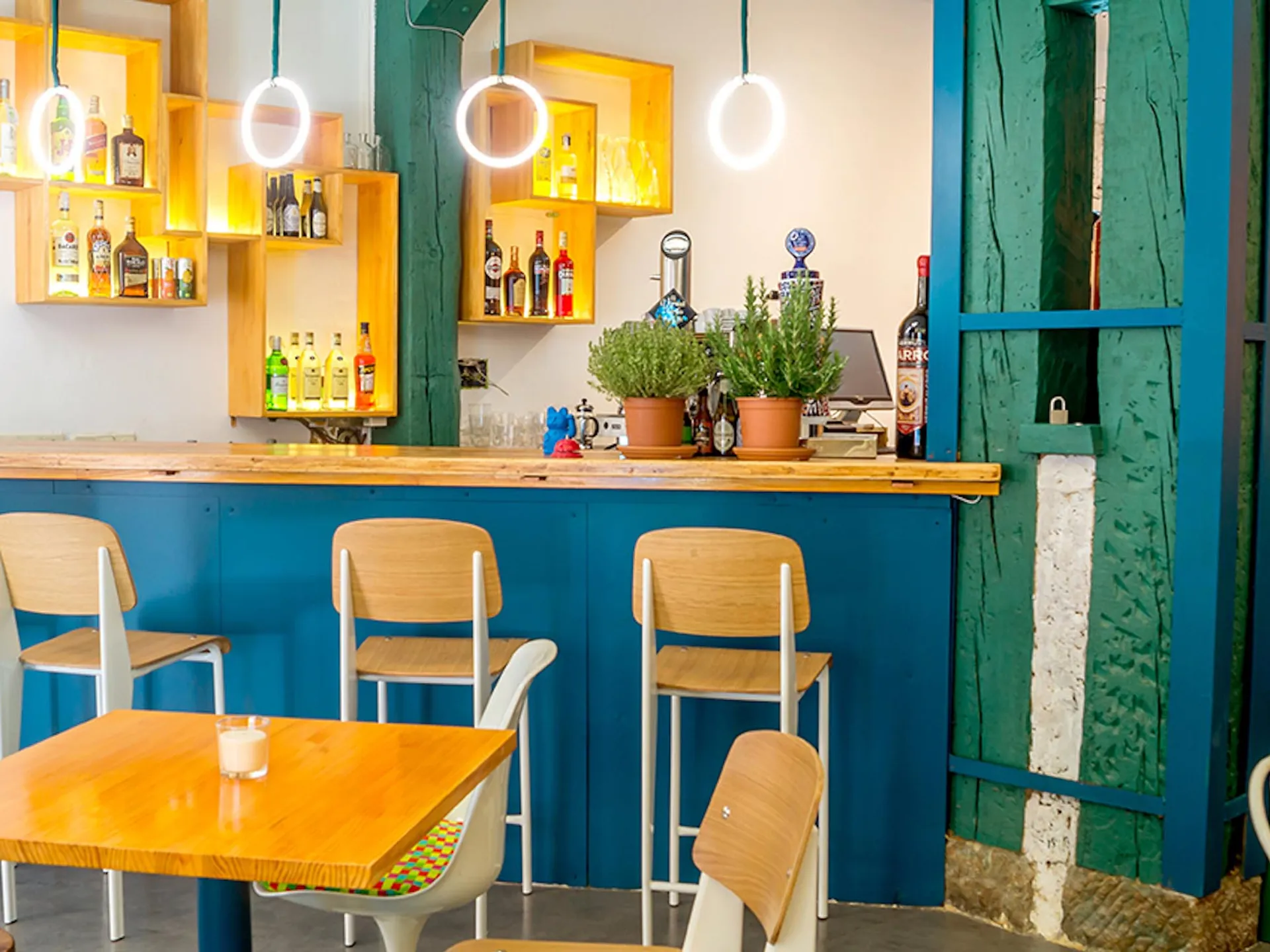 Mejores restaurantes veganos de Madrid - Comer en Madrid - Guía de viaje Madrid - Buendía Tours