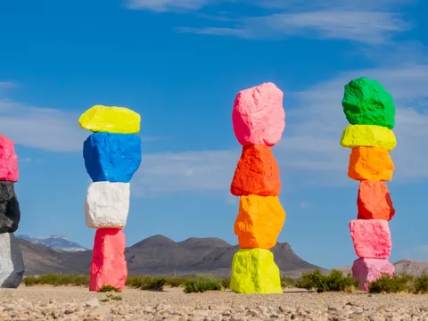 Tour 7 montañas mágicas y letrero Las Vegas