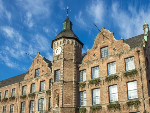 Imagen principal del ayuntamiento de Düsseldorf