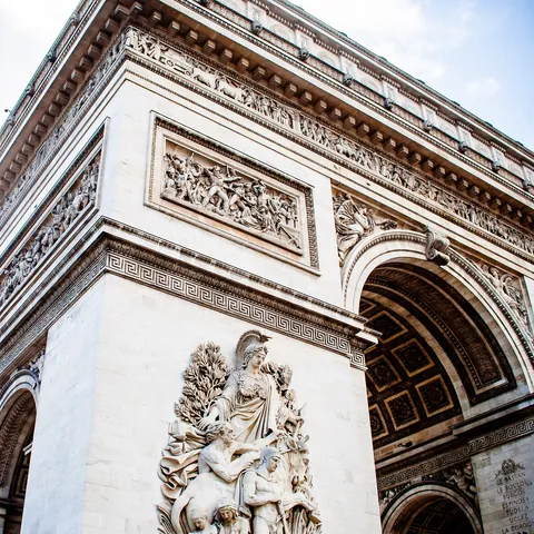 Detalle del Arco del Triunfo, Paris, Buendía Tours