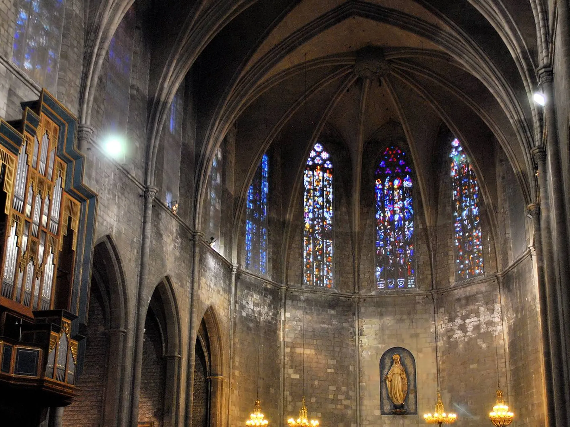 Basílica de Santa María del Pi - Barrio Gótico - Qué ver en Barcelona - Guía de viaje Barcelona - Buendía Tours