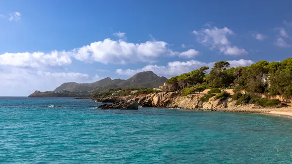Una de las calas de mallorca en la bahía de Alcúdia