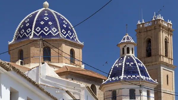 Free tours en Altea para descubrir el pueblo más artístico de la Costa Blanca