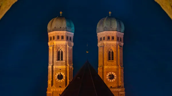 tour nocturno Múnich leyendas noche visita guiada Alemania Buendía tours