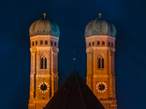tour nocturno Múnich leyendas noche visita guiada Alemania Buendía tours
