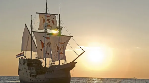 crucero-atardecer-dubrovnik_buendia.jpg