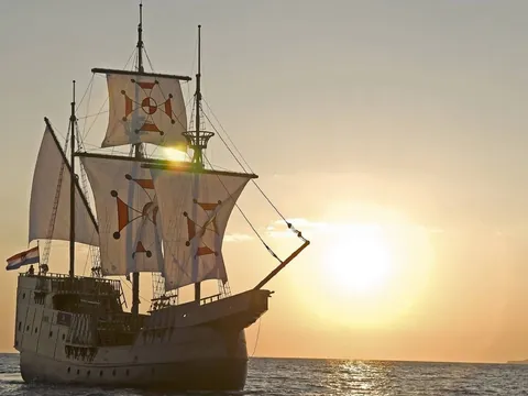crucero-atardecer-dubrovnik_buendia.jpg