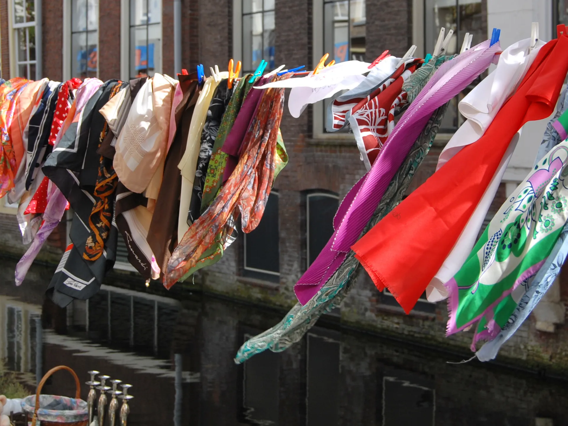 Mercado Dapper- Ámsterdam que ver-Guía de viaje