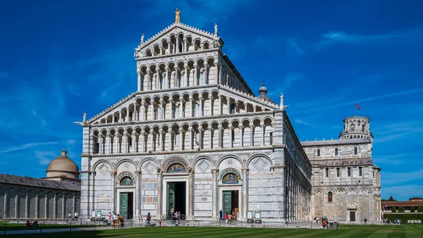 Catedral de Santa María Asunta, ubicada en Piazza dei Miracoli en Pisa, Italia