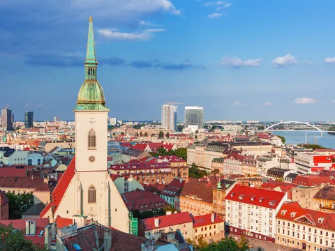 free-tour-monumental-bratislava.jpg