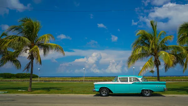 malecon-la-habana-cuba.jpg