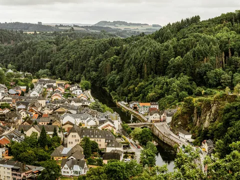 Vista panorámica de un pueblo de Luxemburgo