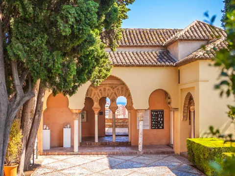 free tour Interior Alcazaba Málaga