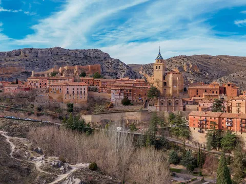 Visita guiada por Albarrín y la Casa Museo
