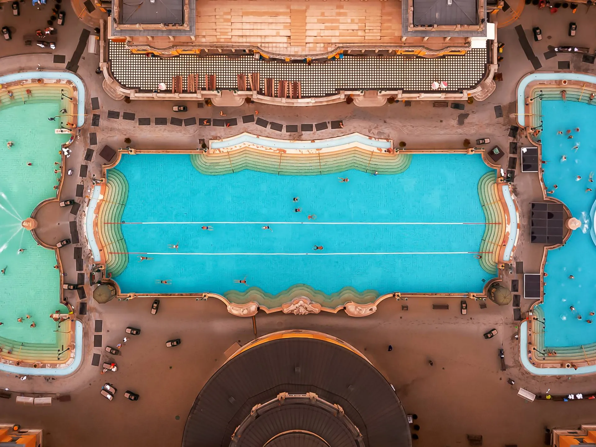 Balneario Széchenyi Budapest con niños - Qué hacer en Budapest - Guía de viaje Budapest - Buendía Tours
