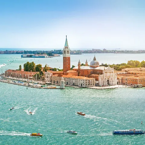 Vista aérea de la Basílica San Giorgio Maggiore de Venecia