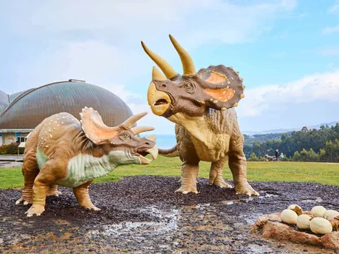 Dinosaurios del Museo Jurásico de Asturias en Colunga, Asturias