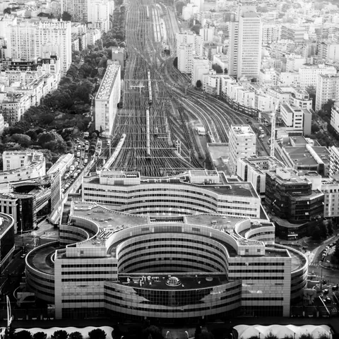 Estación barrio Montparnasse Guía París Buendía Tours