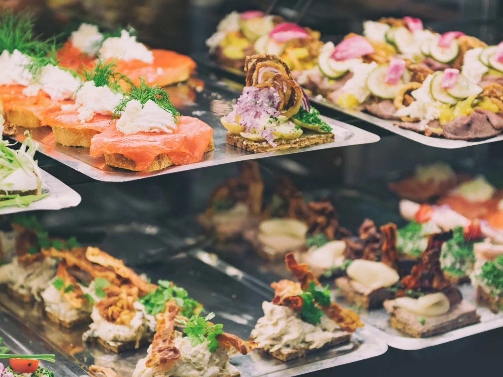 Torvehallerne Copenhague - Los 10 mejores mercados gastronómicos de Europa - Blog - Buendía Tours