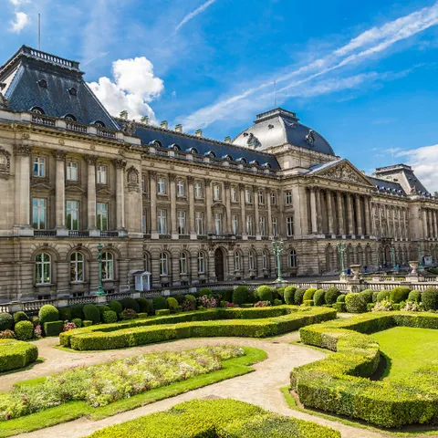Jardín del Palacio Real de Bruselas-Que ver Bruselas - Guía de Viaje Buendía Tour
