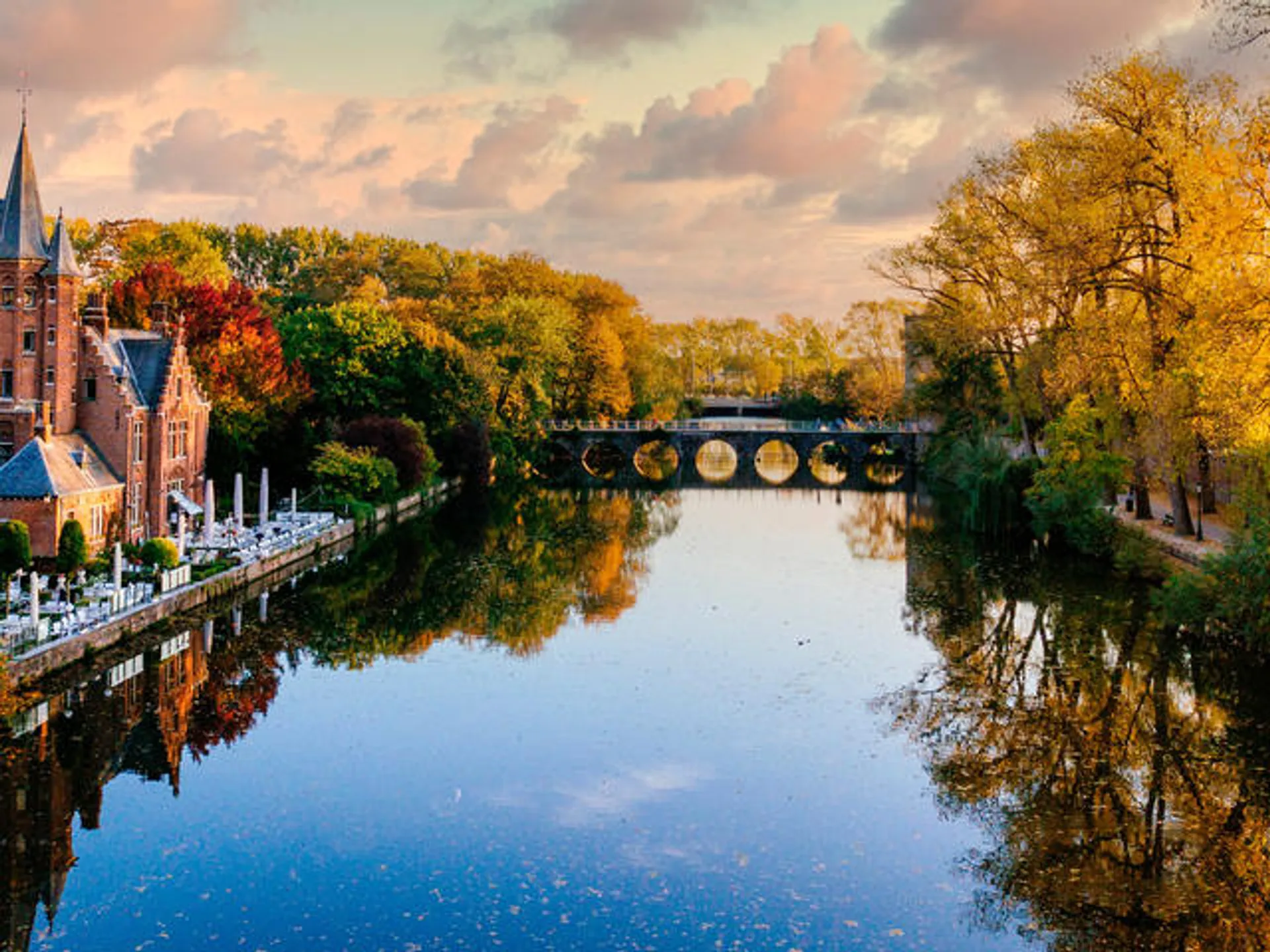 Minnewater - Buendía Tours