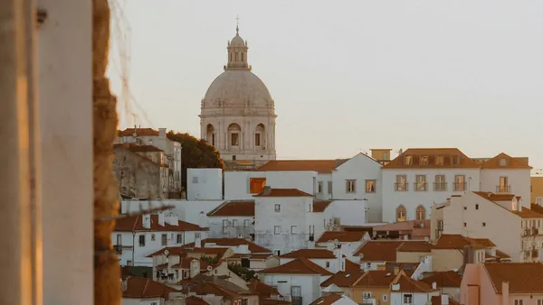 Barrio de Alfama en Lisboa, Portugal