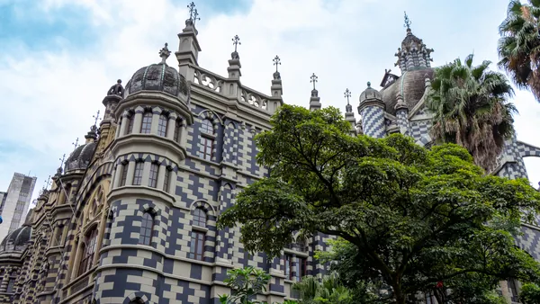 Planes y experiencias para descubrir Medellín desde distintas perspectivas