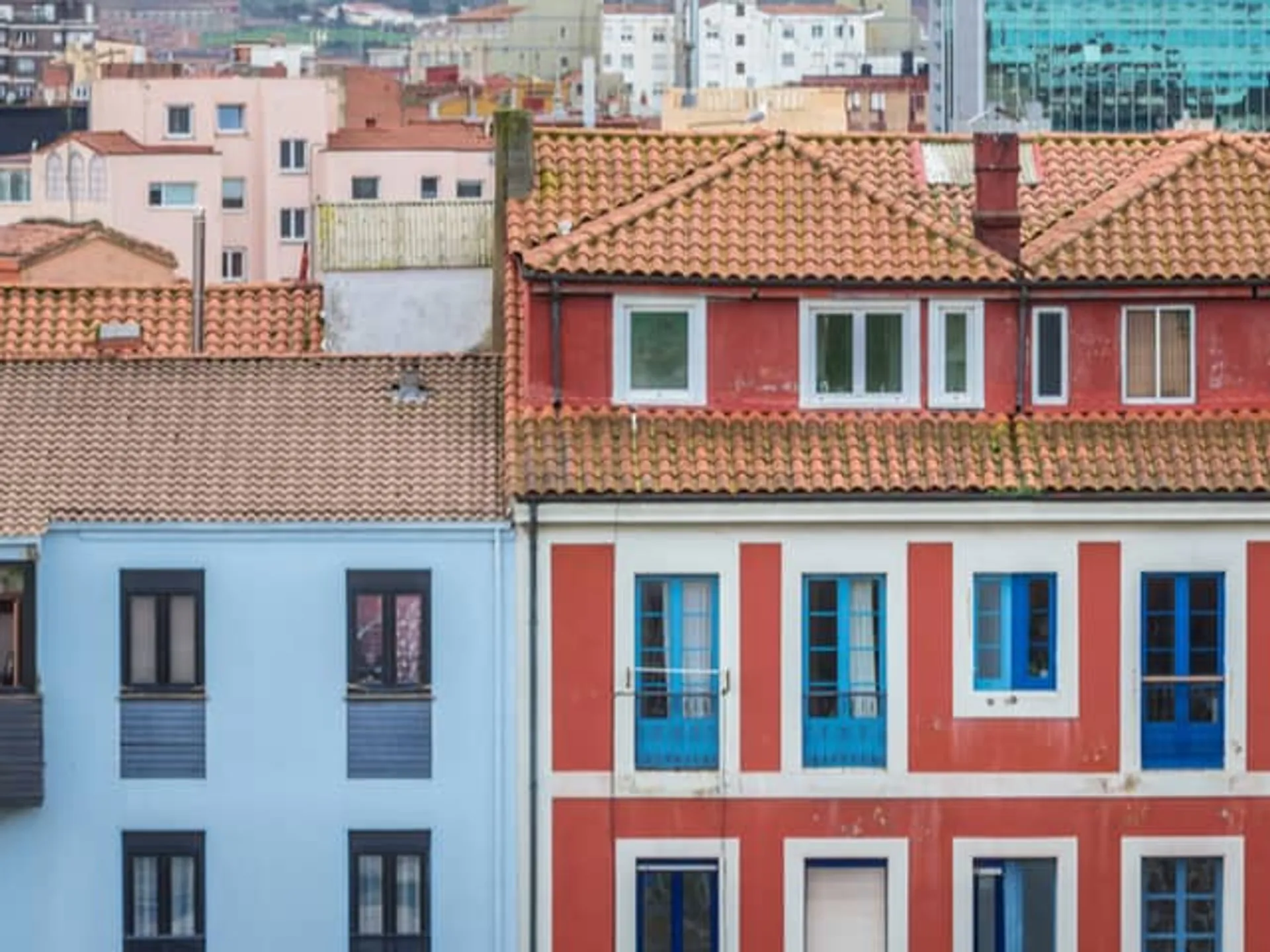 Casas típicas del Barrio de Cimadevilla en Gijón - Qué ver en Gijón - Monumentos principales - Guía de viajes Gijón - Buendía Tours